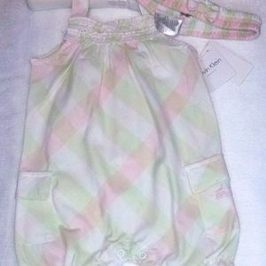 Baby's bubble outfit